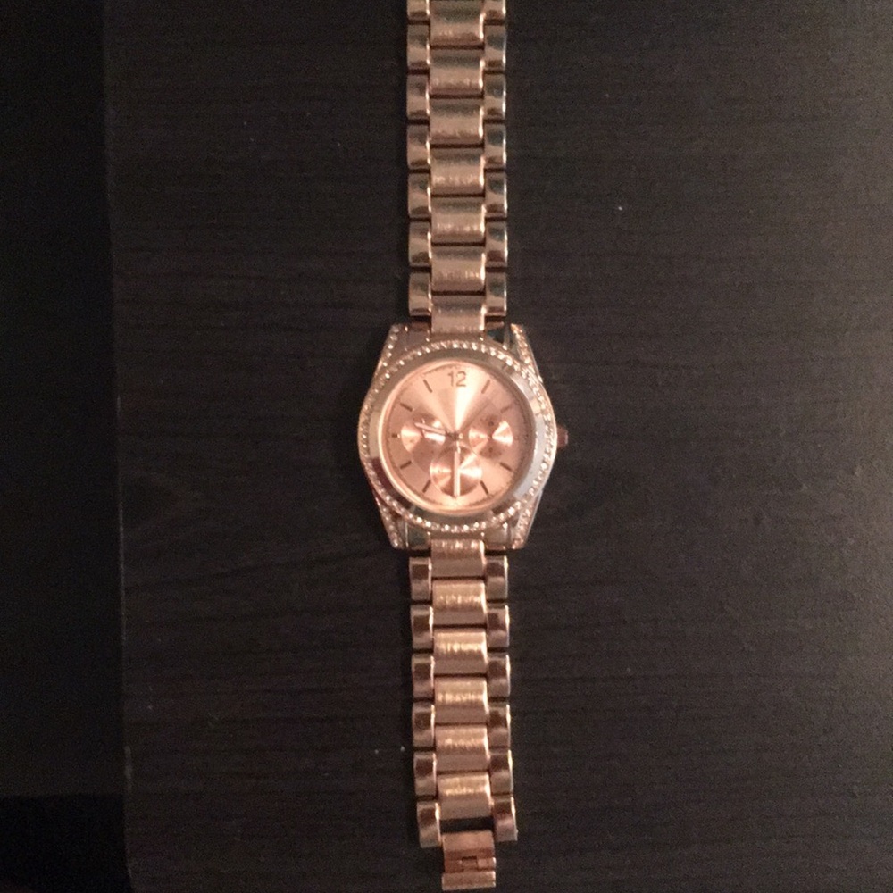 rose gold womens watch